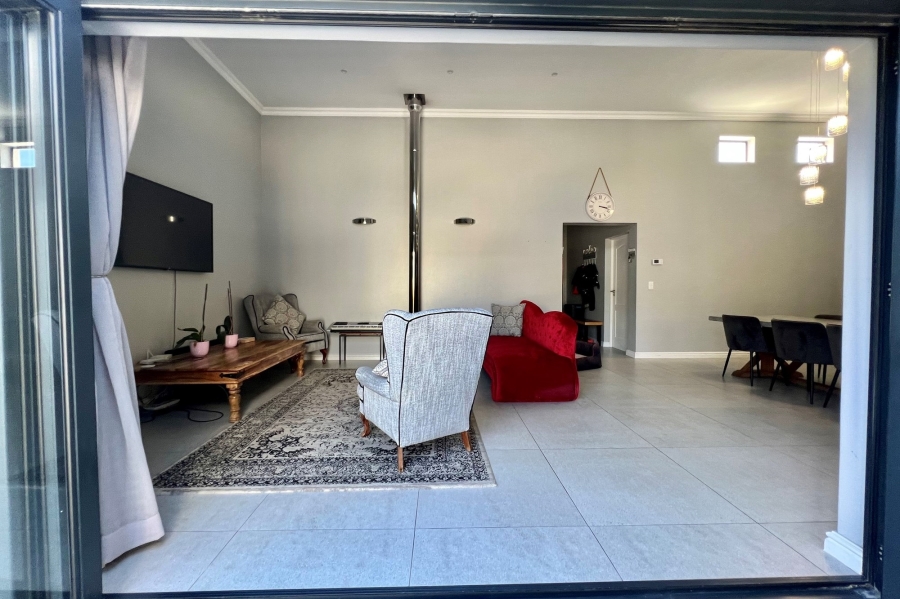 To Let 4 Bedroom Property for Rent in Sagewood Western Cape